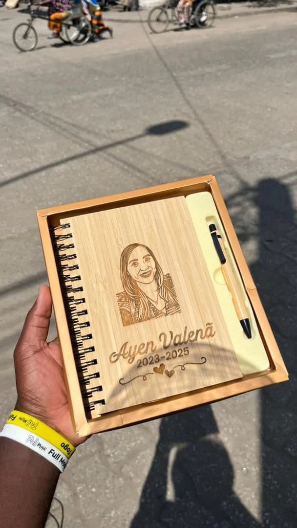 Bloc note en bambou avec gravure